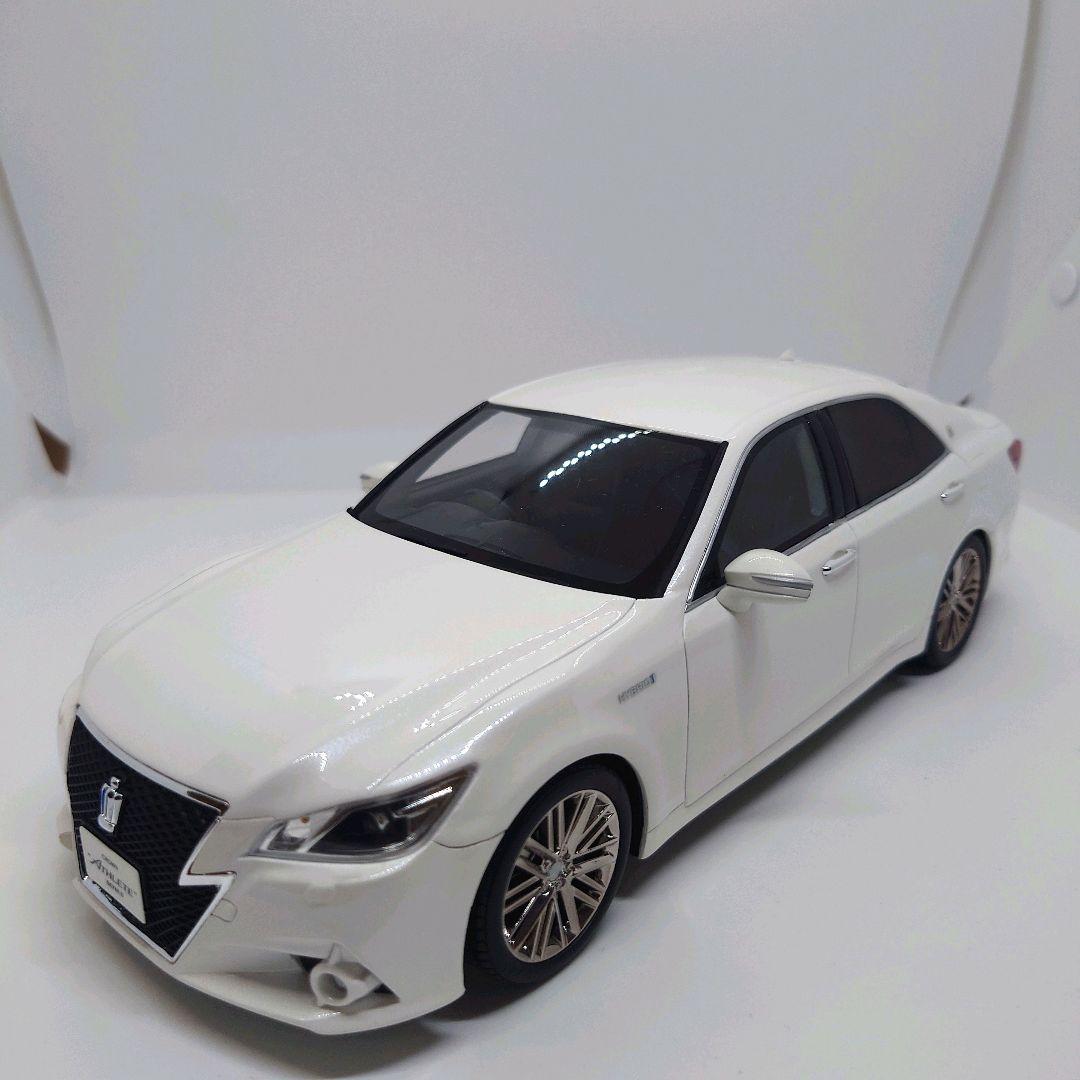 1/18 京商 samurai トヨタ クラウン アスリート - メルカリ