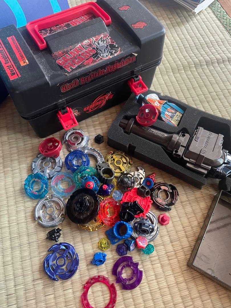 メタルファイトベイブレード セット ケース付き - メルカリ