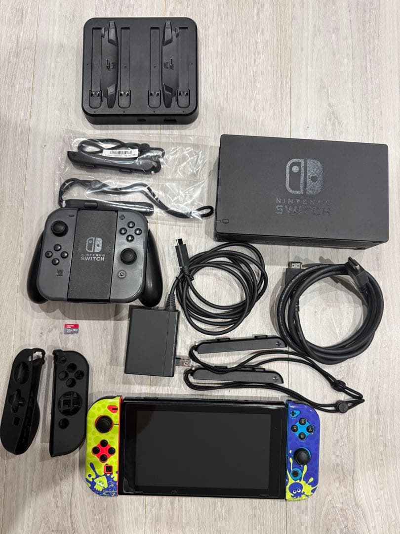 Nintendo Switch 本体　おまけ多数 Nintendo Switch + その他多数 Nintendo Switch おまけ多数セット