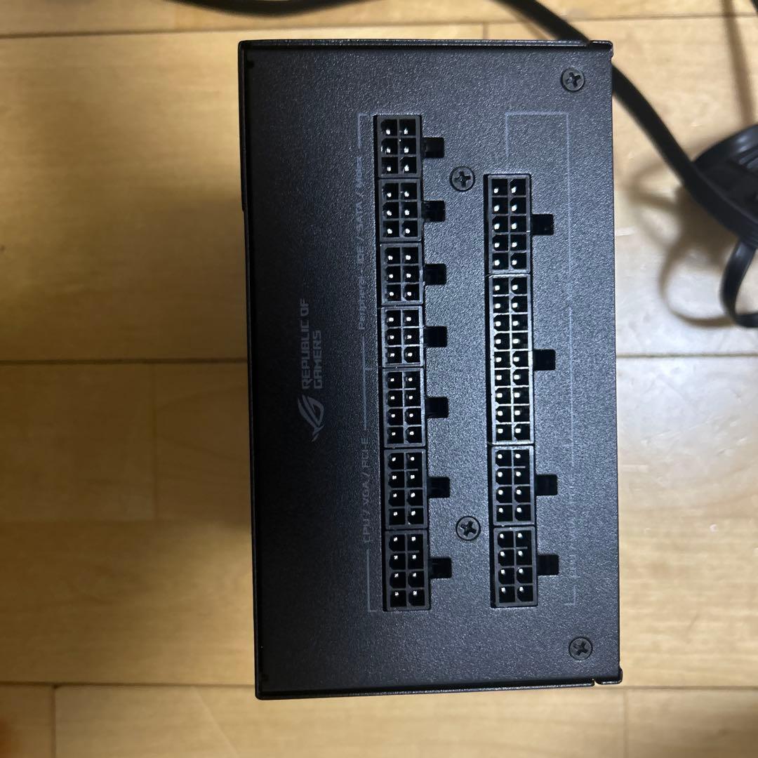 動作品ASUS ROG STRIX 1000W GOLD 電源ユニット - メルカリ