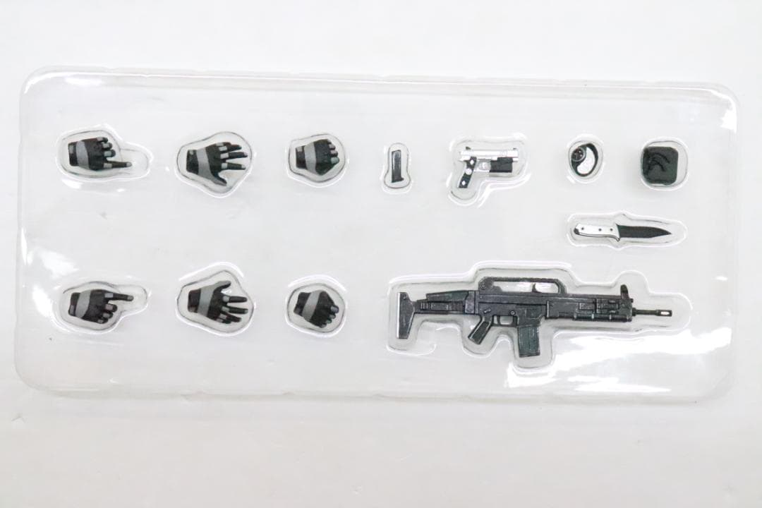 バイオハザード クリス フィギュア 29-JD0123-25 - メルカリ