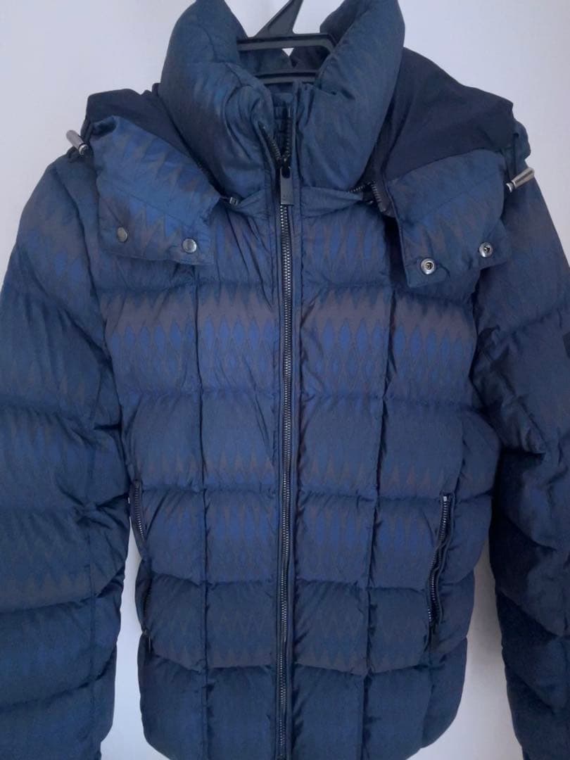 【最終値下げ】 美品 タトラス ダウン 最終値下げ。美品TATRAS タトラス 別注 ダウン ネイビー カシミア 95