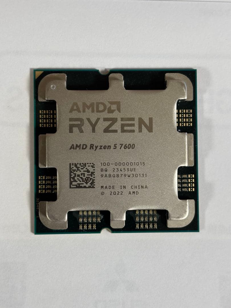 オ*ー様 AMD Ryzen 5 7600 CPU クーラー付き　動作品 AMD Ryzen 5 7600 CPU + 純正CPUクーラー
