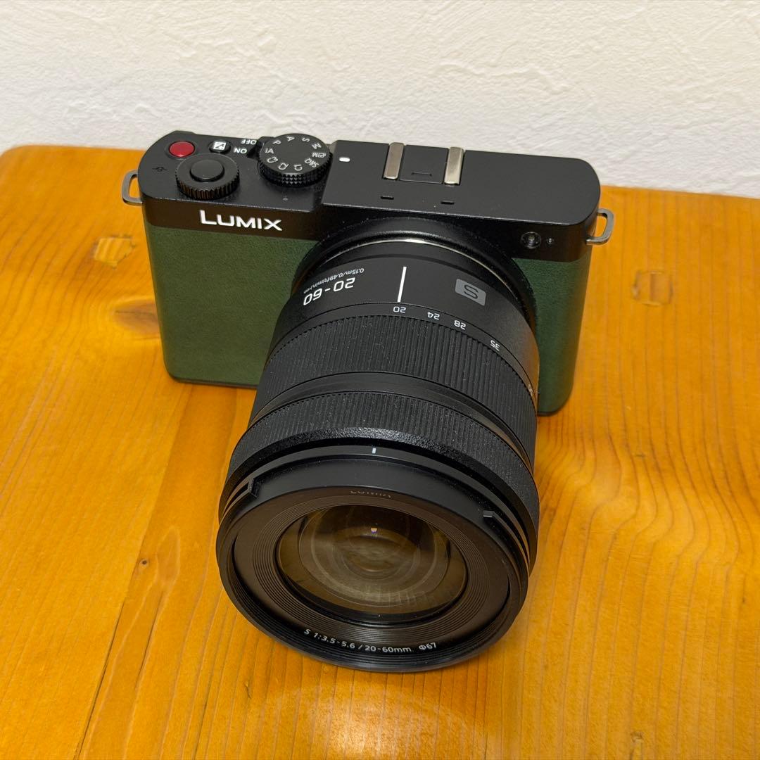 【箱無し/美品】LUMIX S9＆ルミックス S 20-60mm/3.5-5.6