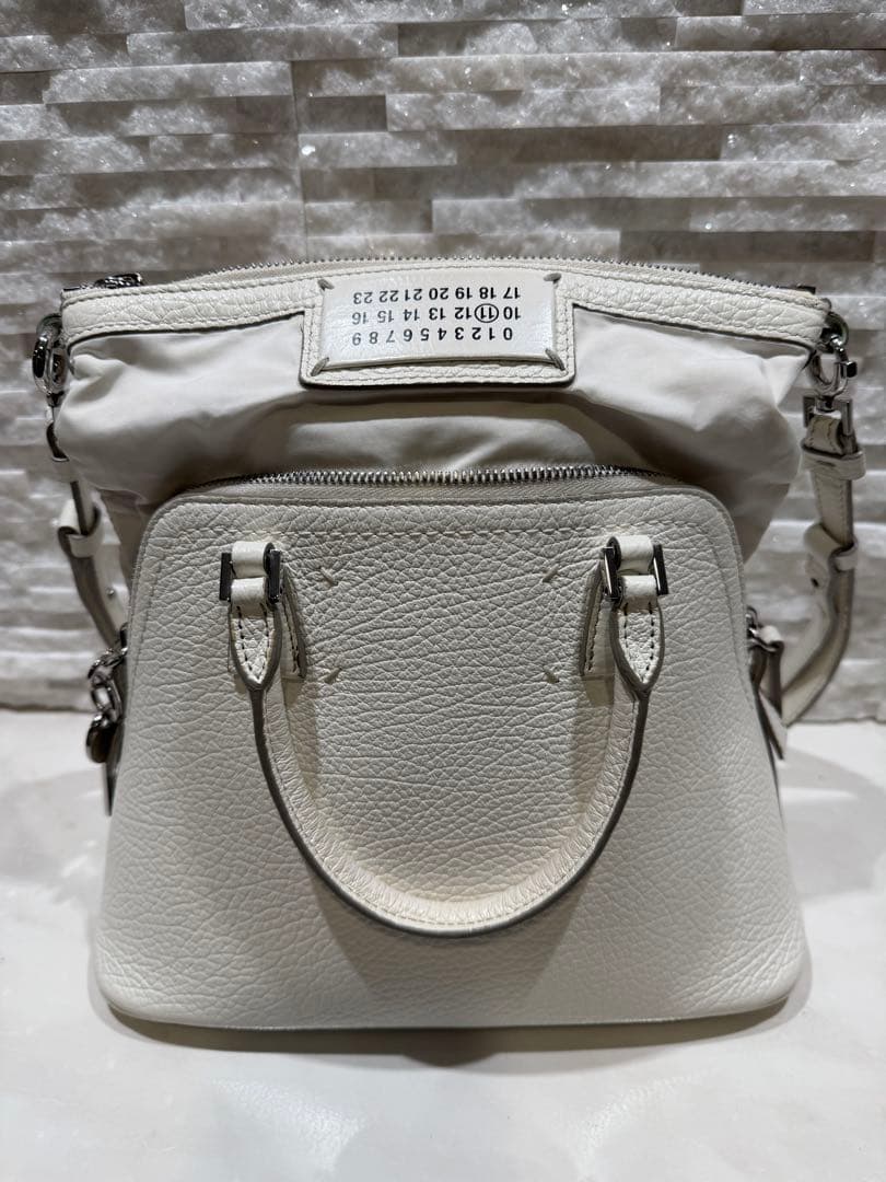 正規品　Maison Margiela 5acミニ メゾン マルジェラ MAISON MARGIELA 5AC CLASSIQUE MINI （ブラック