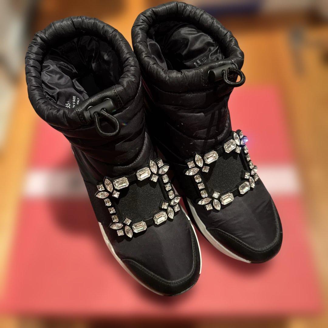 ロジェヴィヴィエ ヴィヴ ラン スノーブーツ 35 ハーフ黒