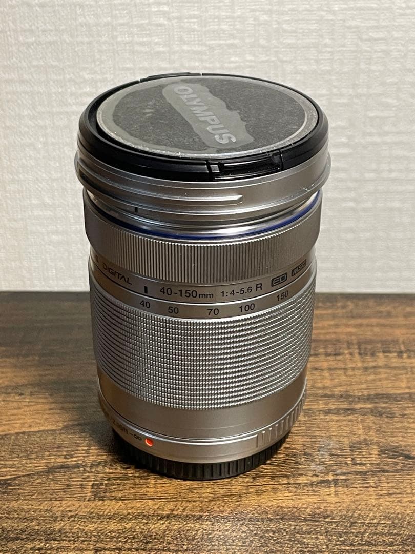 OLYMPUS ED 40-150mm f/4.0-5.6 R ズームレンズ