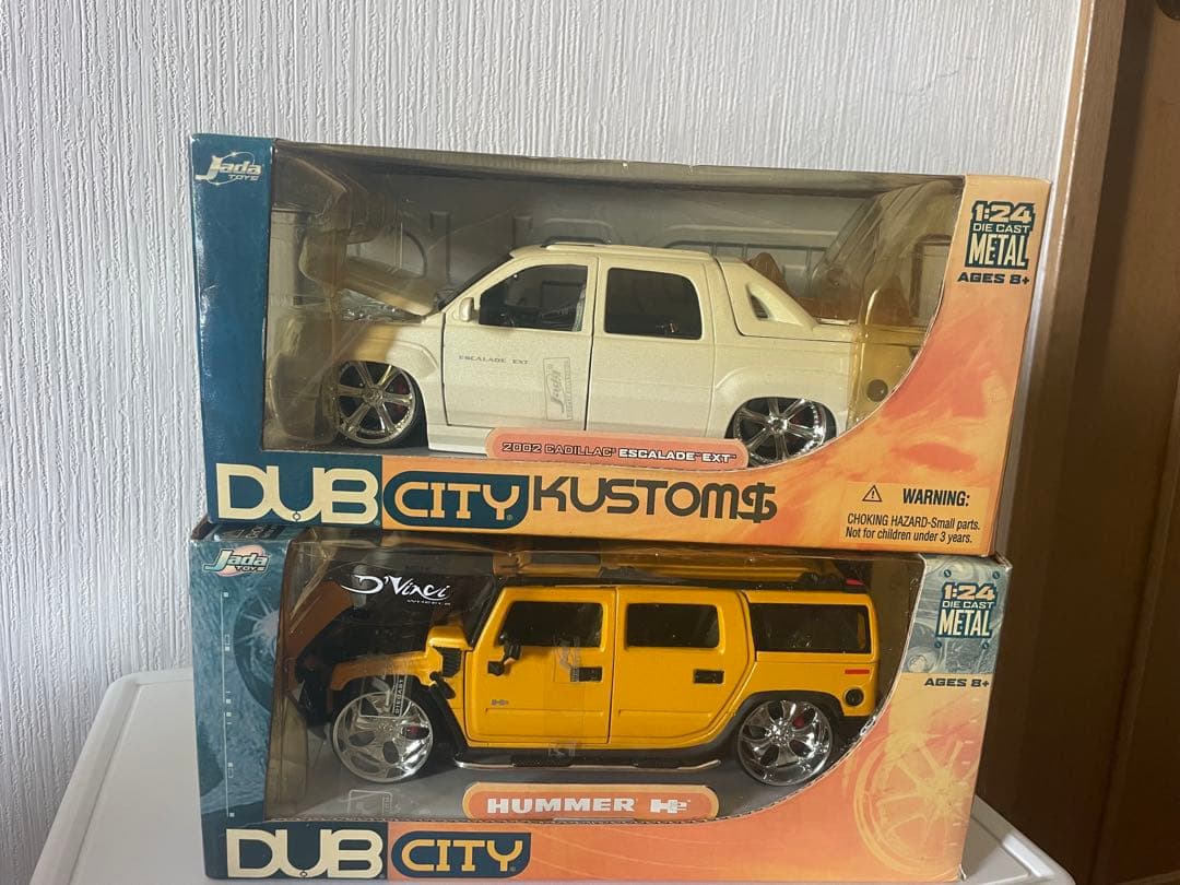 dub city 1/24 ミニカー 0010010000032.jpg