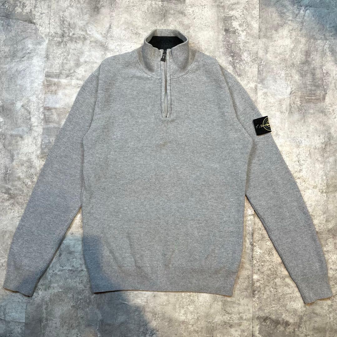 STONE ストーンアイランド グレーハーフジップ ニット セーター Stone Island ストーンアイランド MAGLIA ハーフボタン スタンドカラー
