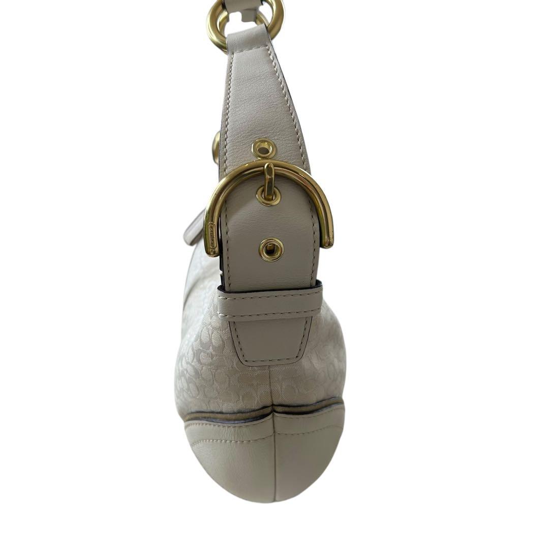 ✨極美品✨ COACH ホーボー 三日月 ゴールド金具 シグネチャー レザー