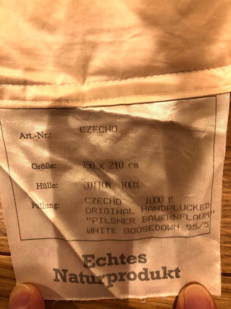 手摘み羽毛　ピルゼン産　グース95% シングル　1.0k 超長綿100％　軽量