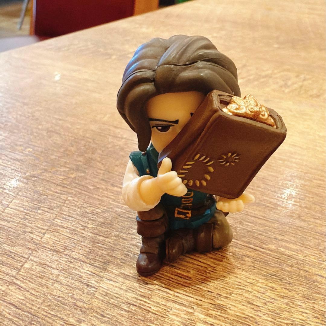 かくれんぼフィギュア 塔の上のラプンツェル ユージーン フリン