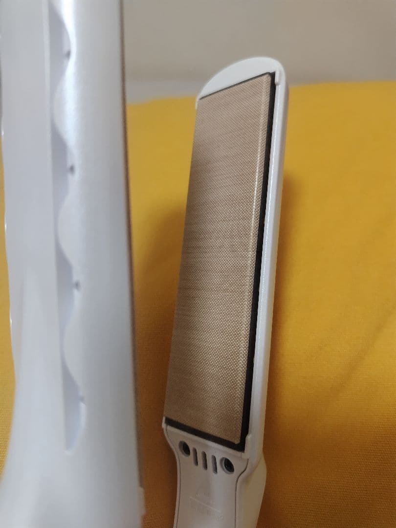 《美品》絹女KINUJO LM-125 ストレートヘアアイロン