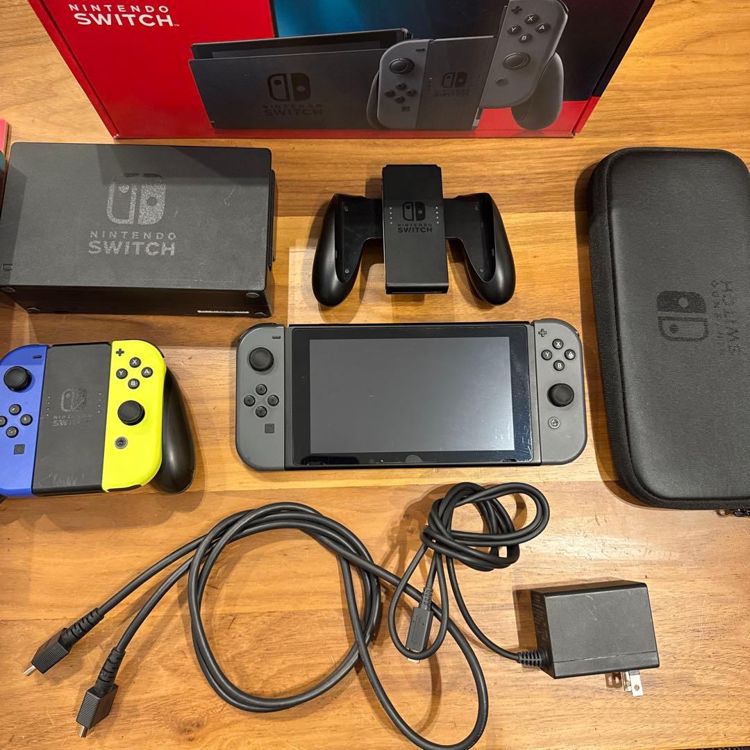 NINTENDO SWITCH 追加joy con他付属 箱付