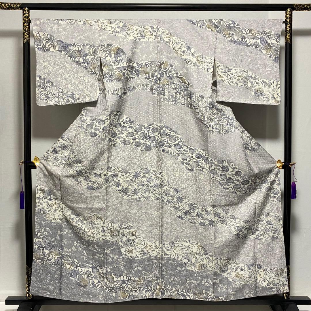 D324 訪問着 型染め 花唐草 グレー 正絹着物 袷 しつけ糸付き未使用極