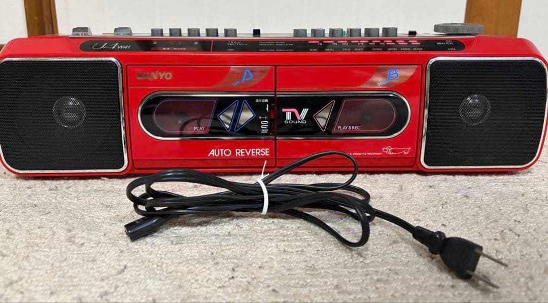 SANYO 赤 ダブルラジカセ U4-W41 一部動作確認済 昭和レトロ - メルカリ