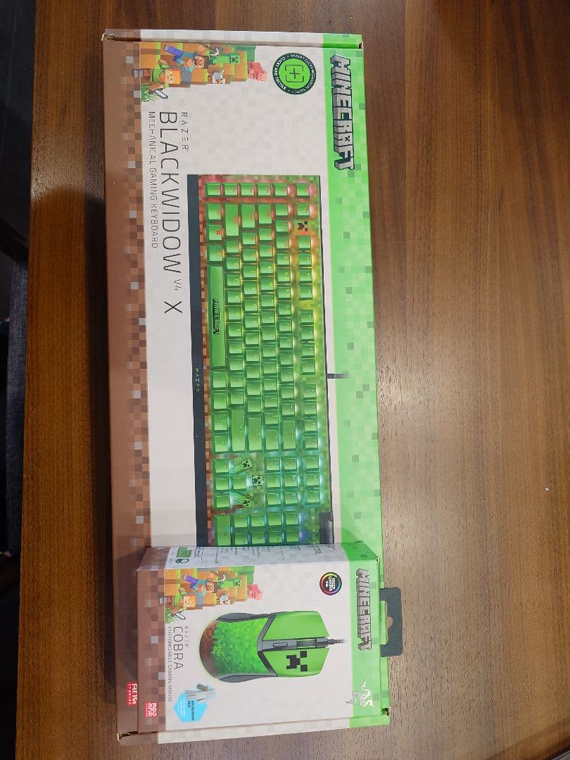 Razer BLACKWIDOW X & COBRA ゲーミングセット Razer BlackWidow V4 Pro 75% ホットスワップ可能ワイヤレスゲーミング