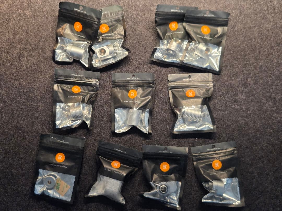 【新品】EK-Quantum Torque 9種セット 泥水に浸かっても大丈夫ってマジ!? 新型「TORQUE」がさらに超頑丈に