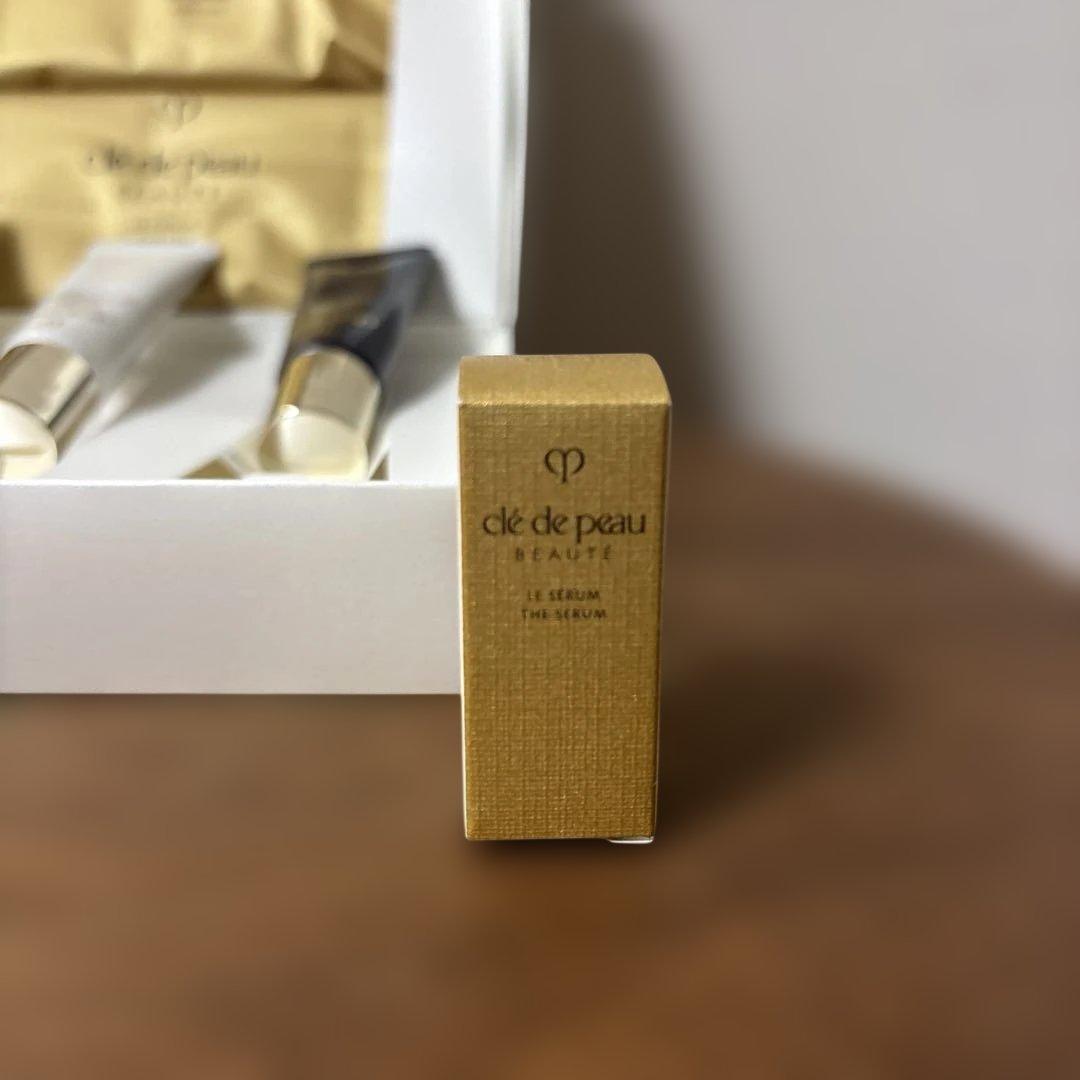 clé de peau トライアルセット ☆ル、セラム特性サイズ3mlおまけ付き