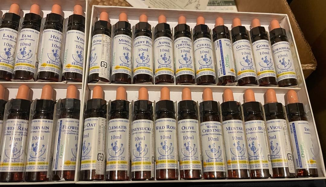 きらりさん専用【新品】ヒーリングハーブ社フラワーエッセンス40本