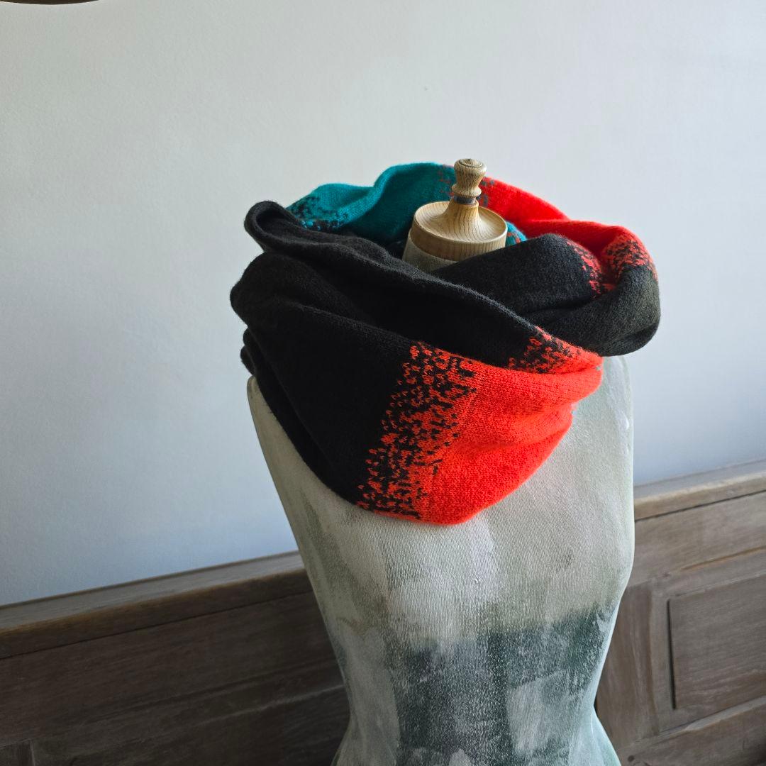 最終値下げ】bedsadedrama スヌード