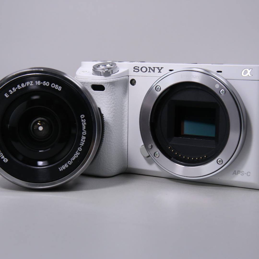 ☆ショット7905回☆SONY a6000 標準ズーム ホワイト ＃401の通販