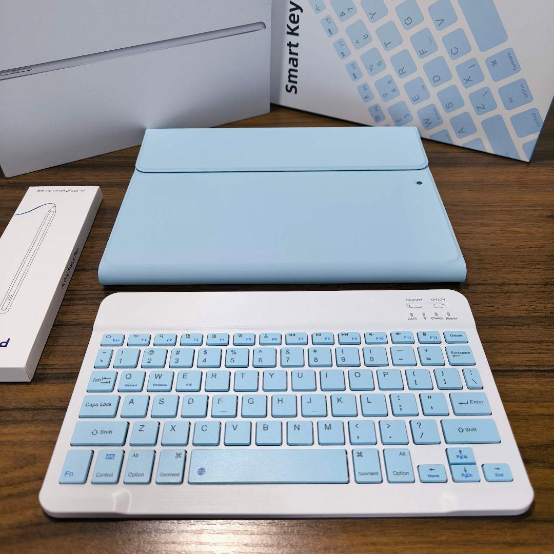 iPad 第7世代 Wi-Fi 32GB ケースとキーボード、タッチペン - メルカリ