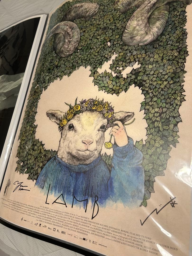 映画「LAMB／ラム」サイン入りポスター オルタナティブポスター 二枚