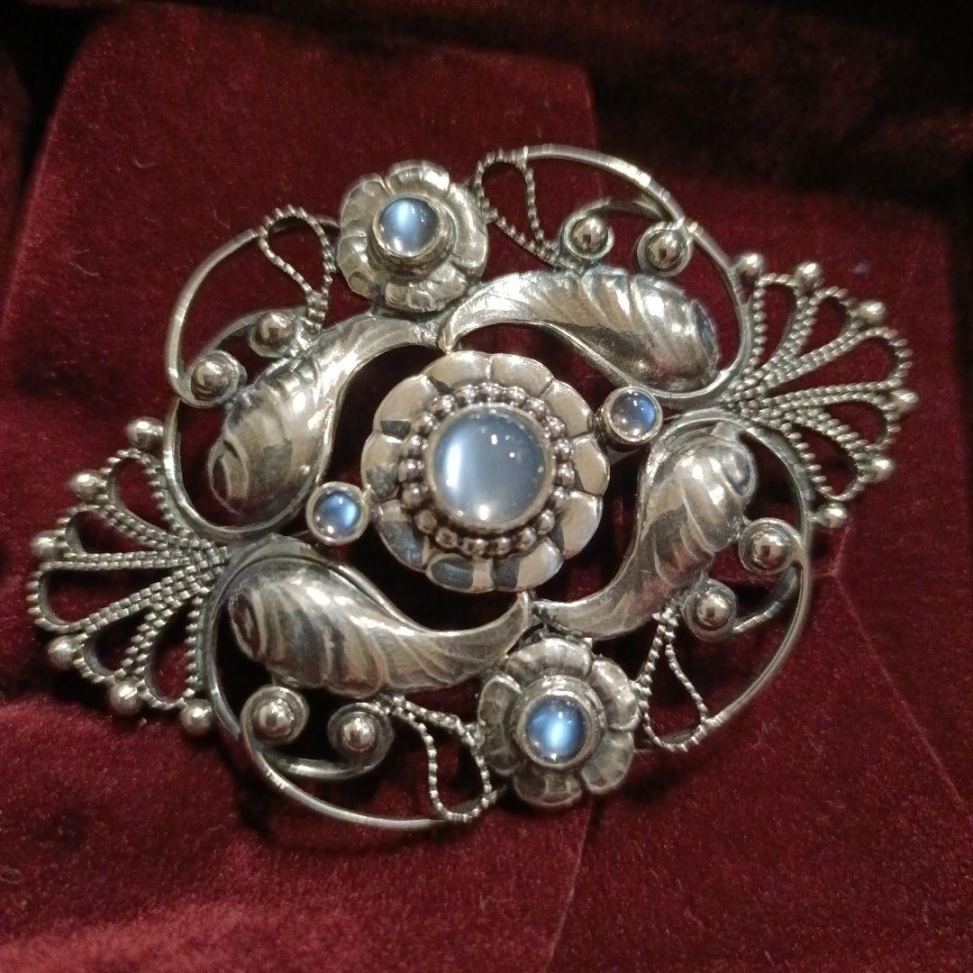 ほぼ未使用 Georg Jensen ブルームーンストーン ブローチ172A - メルカリ