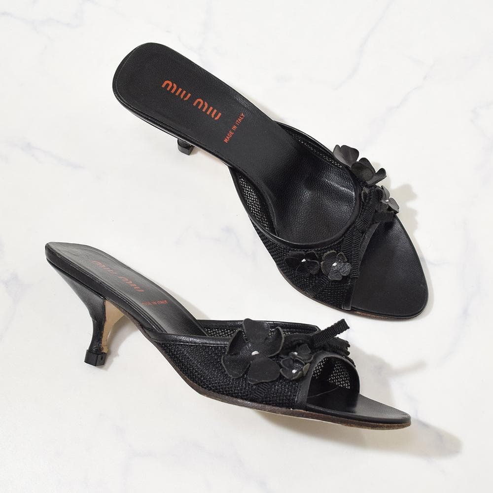 00s archive miu miu vintage ミュール サンダル 黒 MIU MIU》 5D326E 3F33 F0002 レザー ミュール ブロッパー (MiuMiu