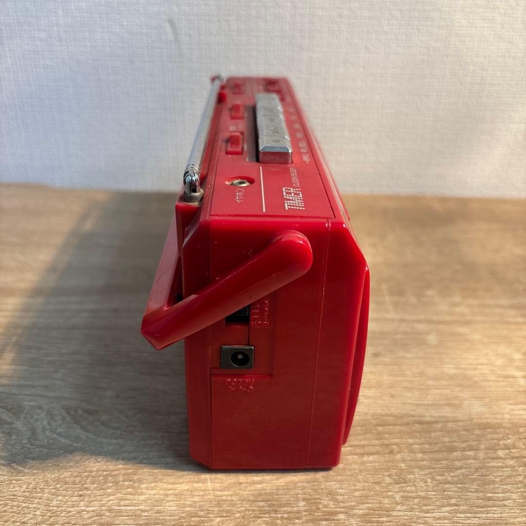 レトロ】日本ビクターラジオカセットレコーダーRC-S180赤 ジャンク品