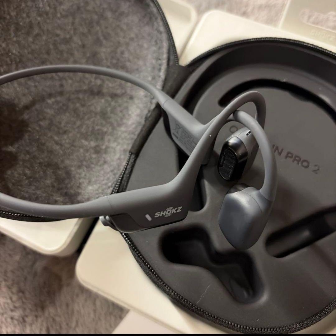 開封試着のみ OPENRUN PRO2 - メルカリ