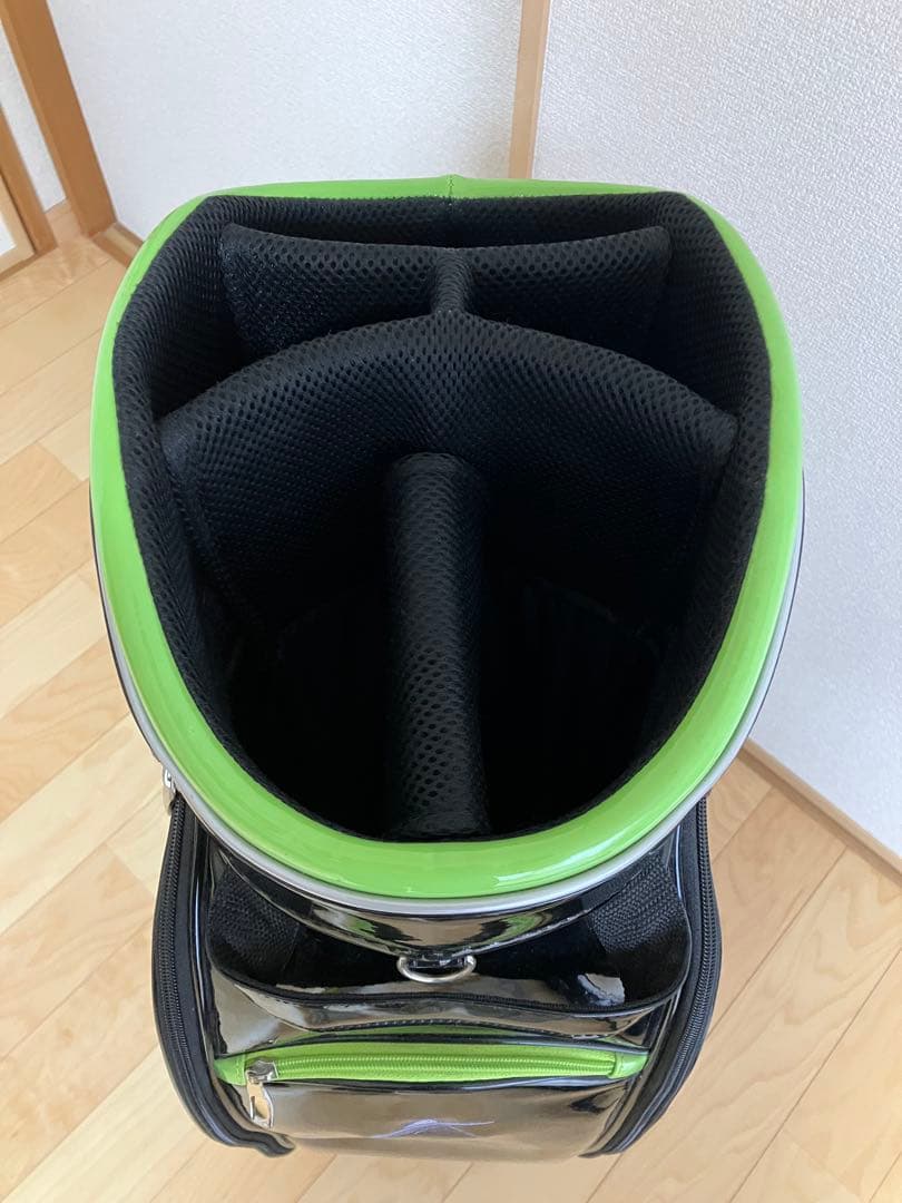 値下！ゴルフ キャディバッグ アクセル メンズ エナメル系 AXEL - メルカリ