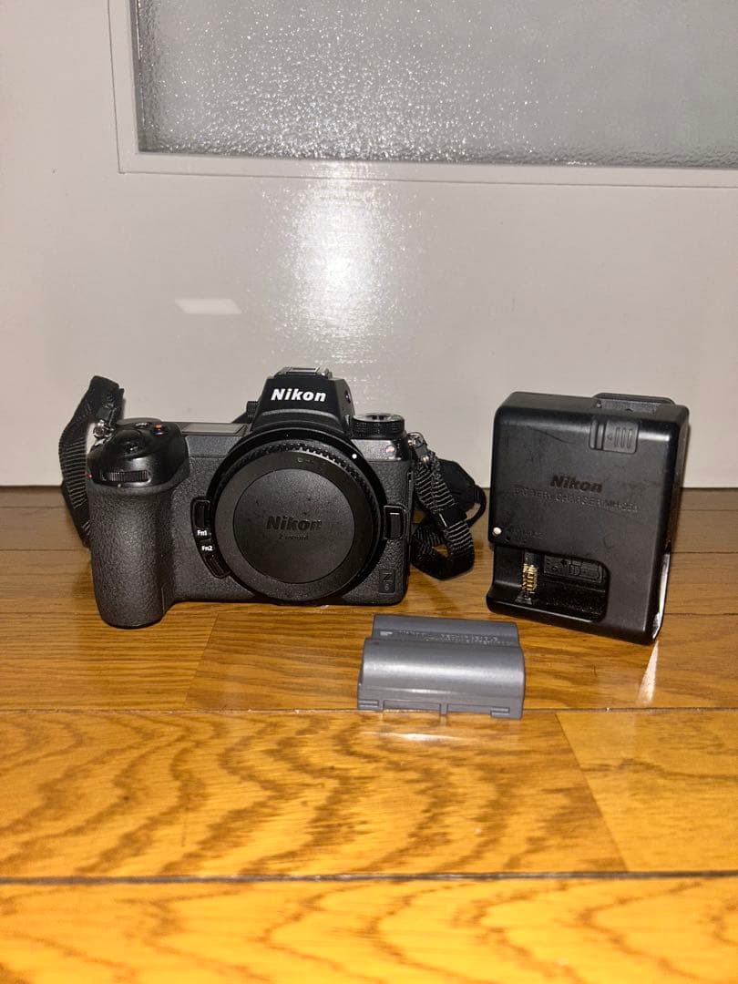 最終値下げ　48時間限定　Nikon Z6 ミラーレス　20000回以下 Nikon Z 6 ミラーレス一眼カメラ ブラック Z6 [ボディ単体] Nikon