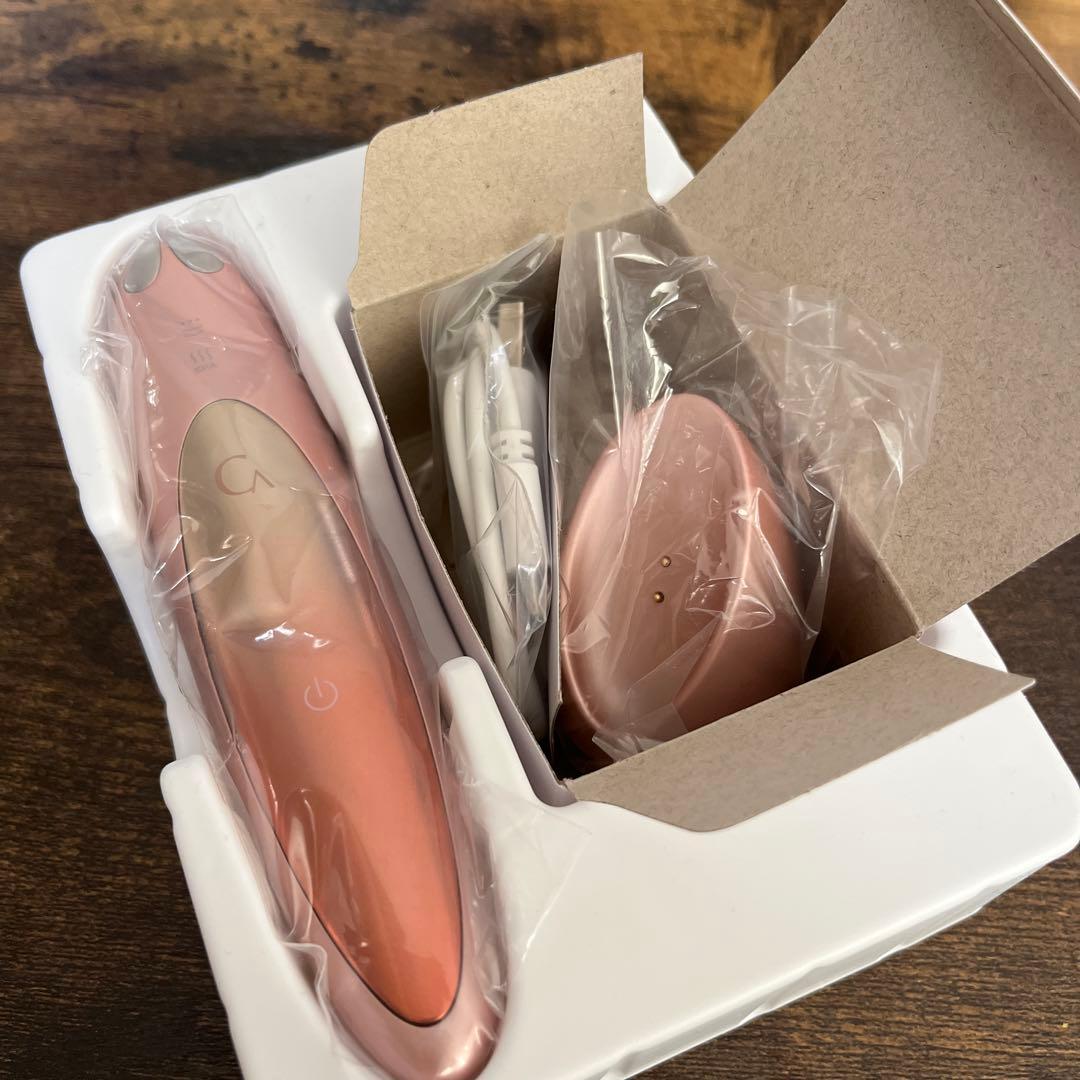 クリアージュ　アイリフトCR-01P ヤーマン美顔器　美品☆ クリアージュ アイリフト CR-01P目元美顔器 美顔器 目元 口元 EMS