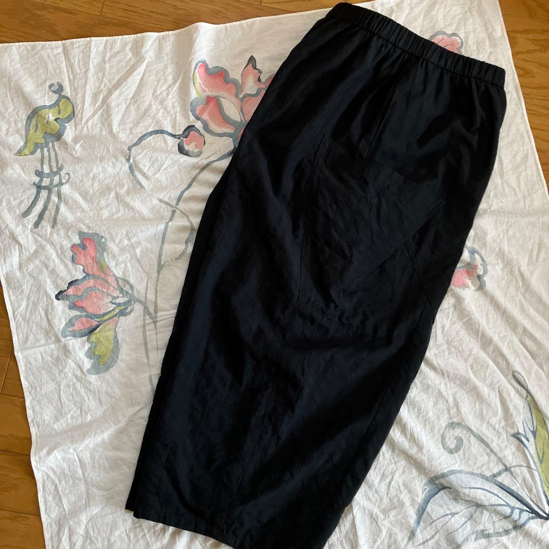 kazuringo様！ 慈雨 ポケットアクセント 凸凹生地のコクーンパンツ