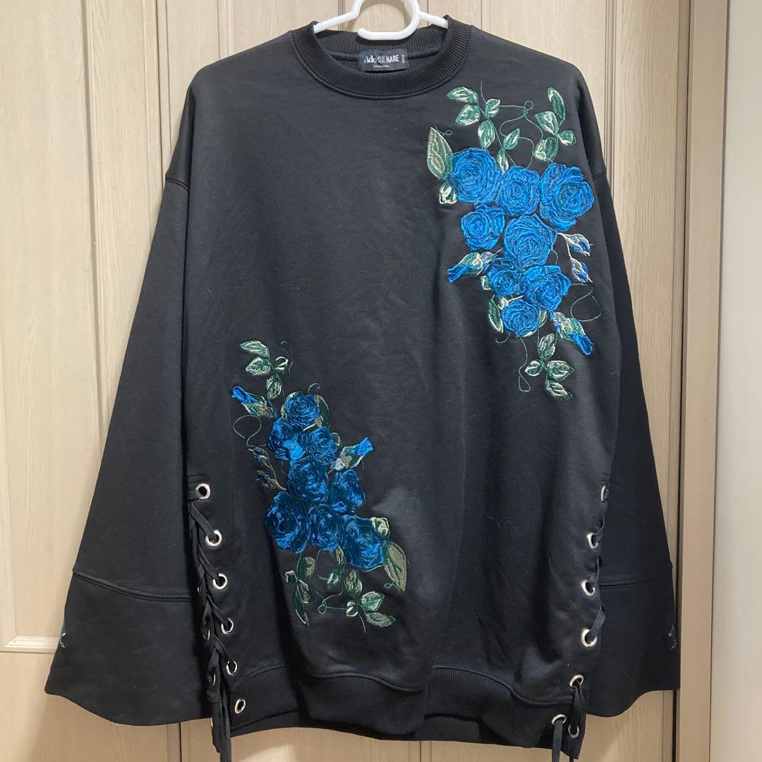 Ado HARE コラボ スウェット - メルカリ