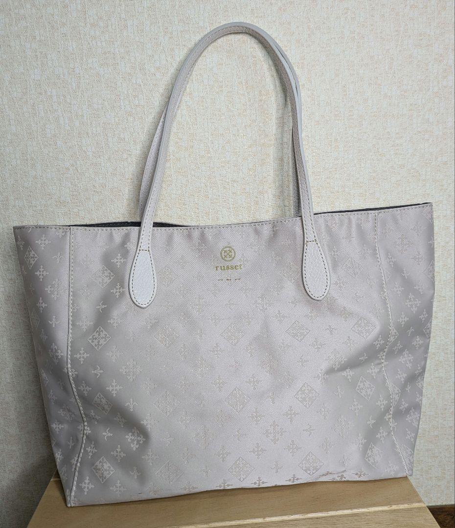 RUSSET スモーキーピンク　トートバッグ　ミディアム　くすみ 大人が持てるピンク】新色登場！ | russet | 松坂屋名古屋店公式 SHOP BLOG