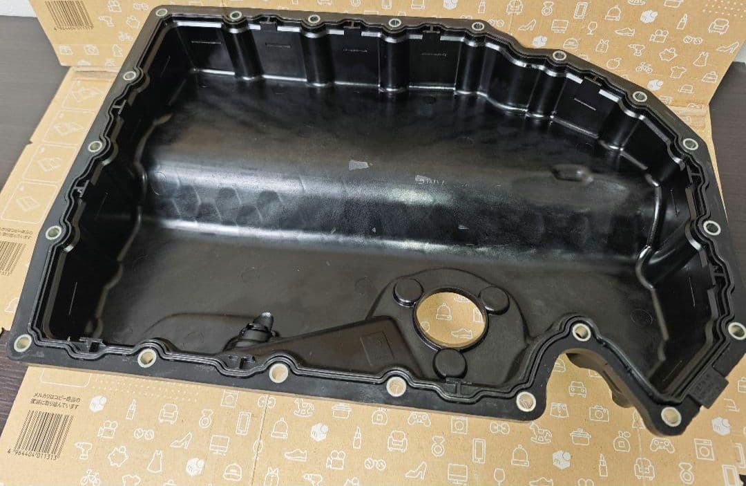 中古 VW フォルクスワーゲン オイルパン ゴルフ7 7.5 06K103598 - メルカリ