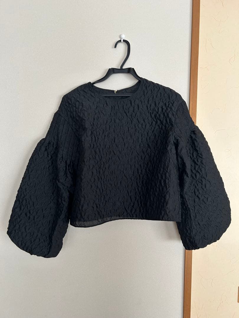 i.s.mmy　アルアバイル　フクレジャガードブラウス　ジャガード