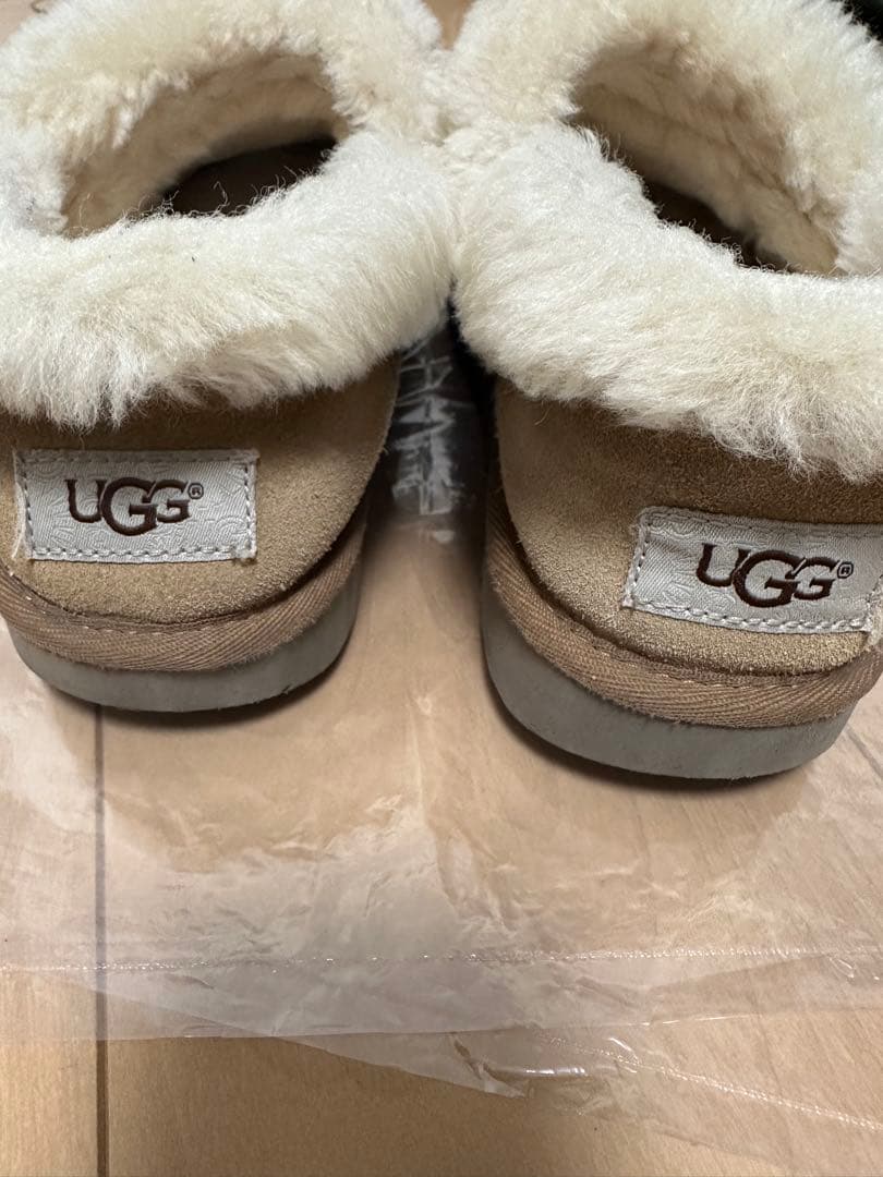 UGG NITA チェスナット 7 スリッポン 24センチ - メルカリ