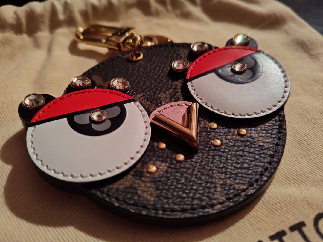 LOUIS VUITTON フクロウ キーホルダー - メルカリ