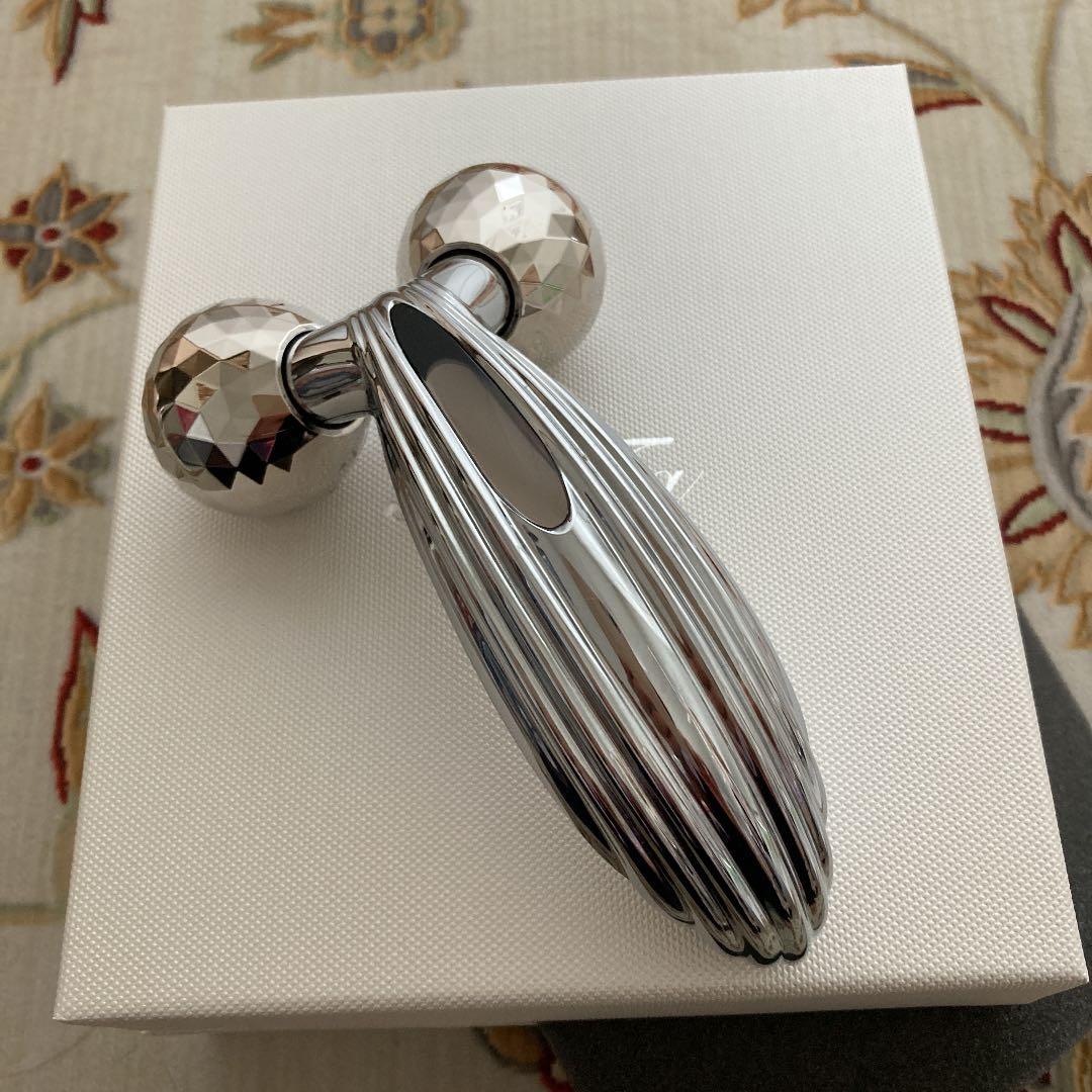 お値下げ致します！　綺麗です！　ReFa CARAT