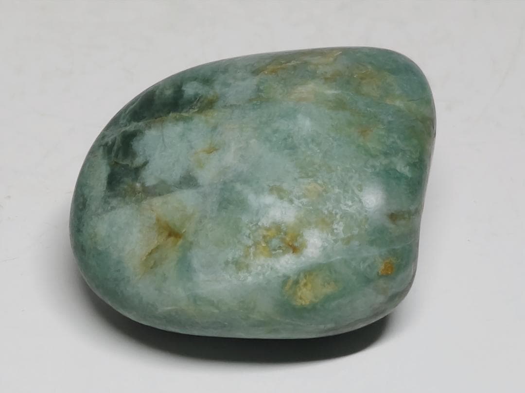 緑塊 43g 翡翠 ヒスイ 原石 鑑賞石 自然石 誕生石 鉱物 鉱石 水石