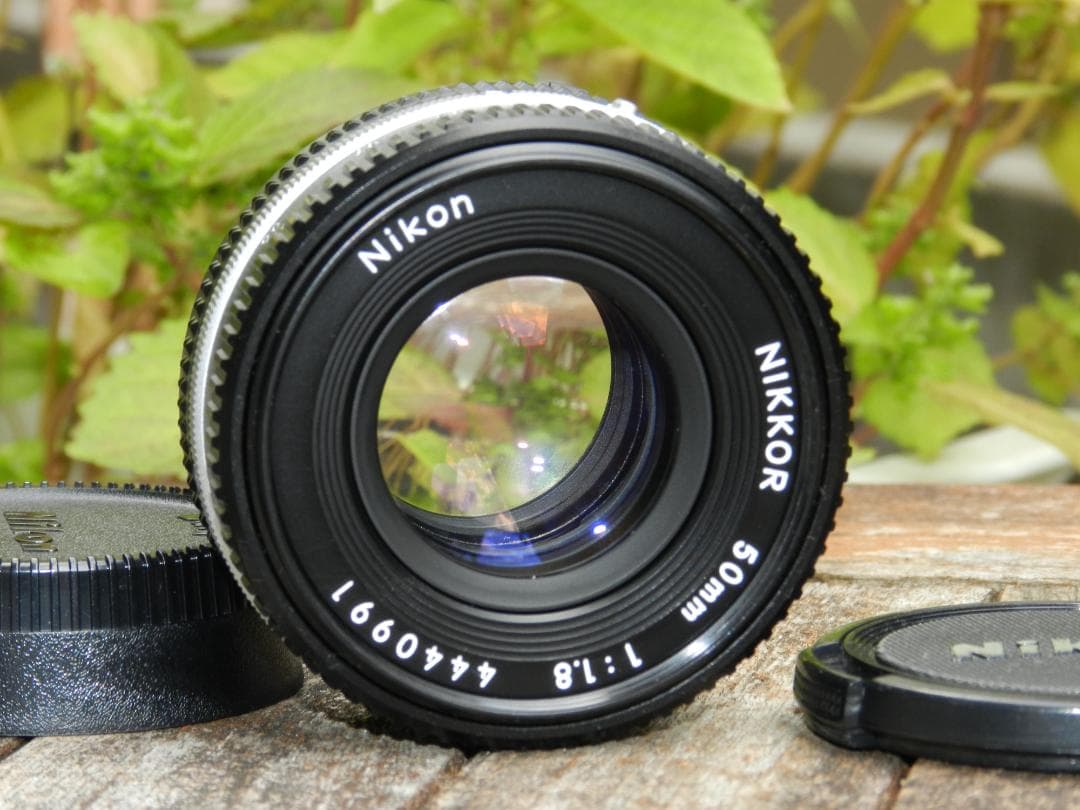 美品　Nikon NIKKOR 50mm f/1.8 パンケーキレンズ　即撮影可 Nikon Ai-s Nikkor 50mm F1.8 パンケーキレンズ ニコン (60258