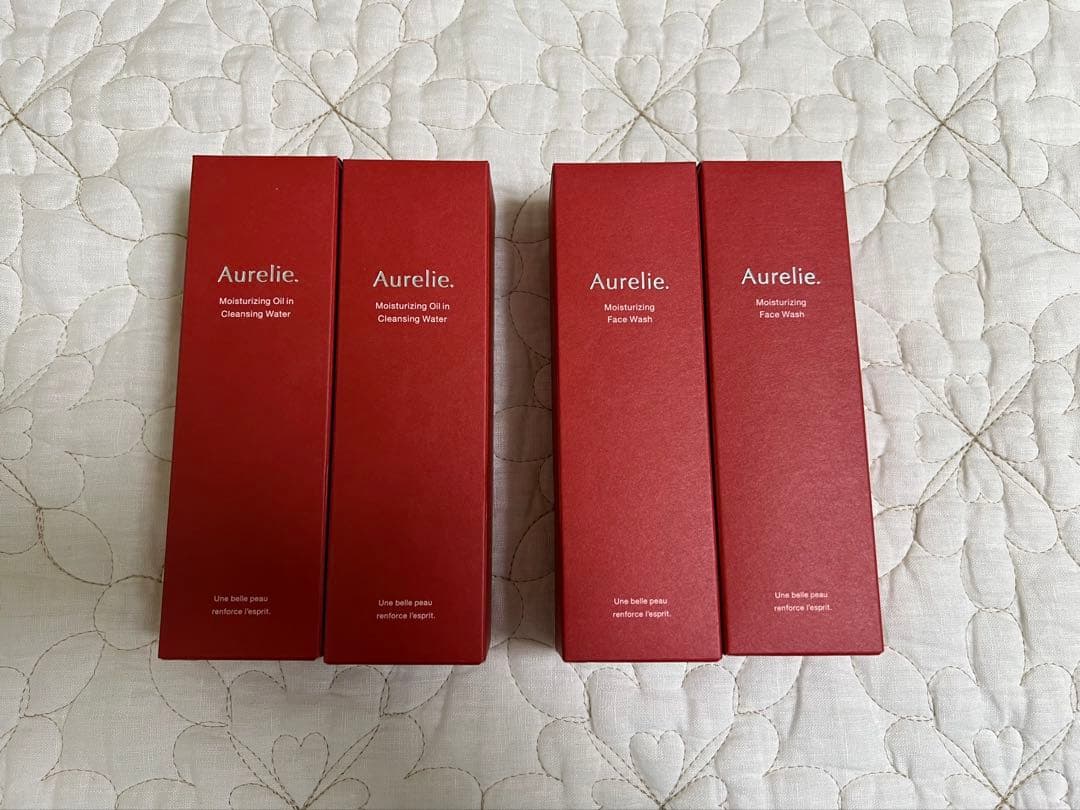 Aurelie.クレンジングウォーター＆洗顔料セット Amazon.co.jp: Aurelie オレリー クレンジングウォーター 150ml