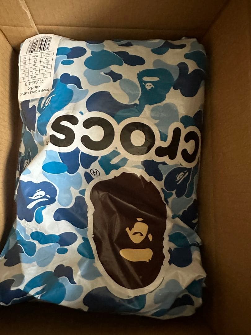 A BATHING APE®︎ × Crocs GS Clog \"Blue\"C11