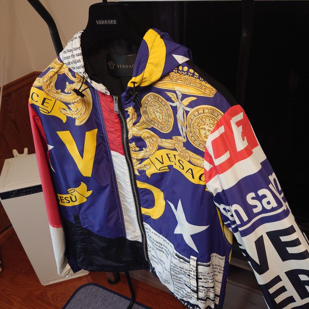 ジャケット・アウター Medusa Silk Blend Hooded Nylon Jacket Versace Blue Knit Medusa Patch Detail Hooded Jacket XXL Versace | TLC