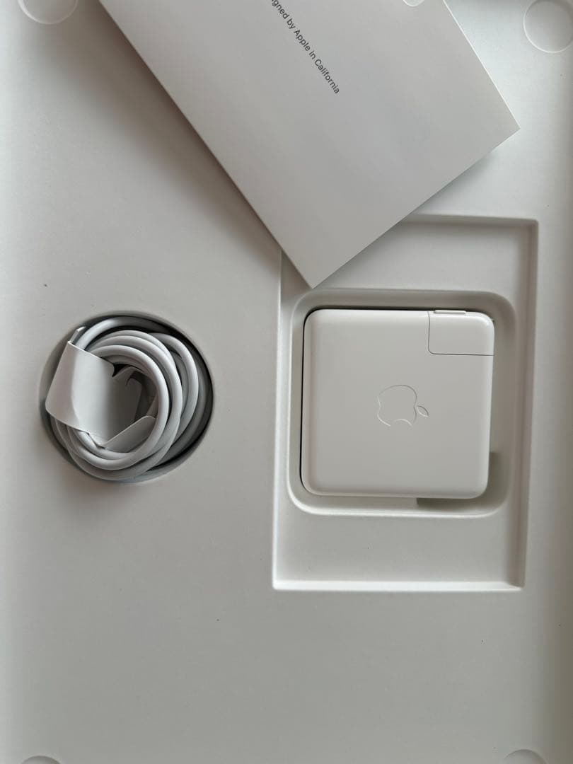 充放電33回・極上品】MacBook Pro 16インチ 2019年モデル - メルカリ