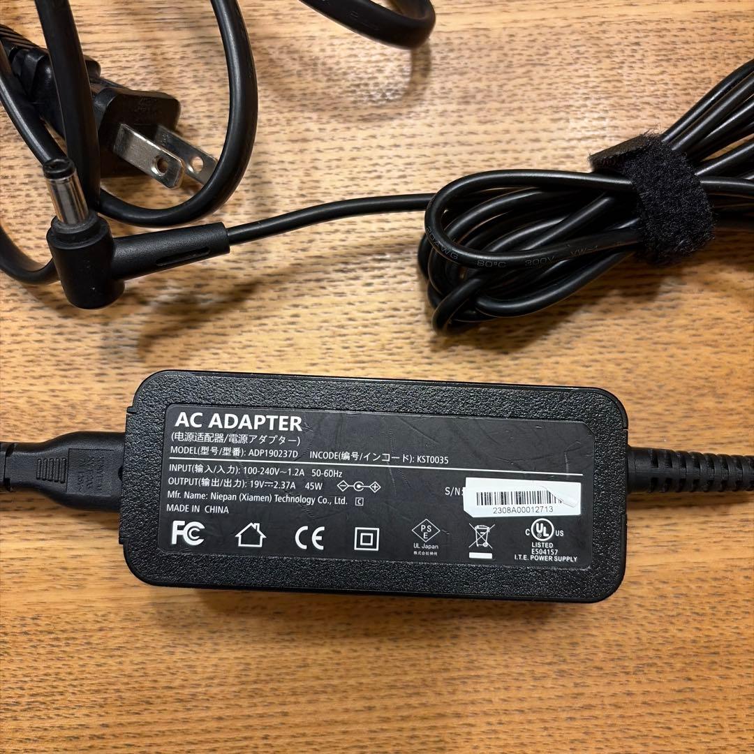 ジャンク】dynabook G83/M｜AC接続で動作OK｜画面良好｜部品取に